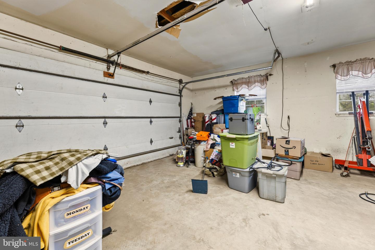 10208 Oxfordshire Dr Property Photo 22
