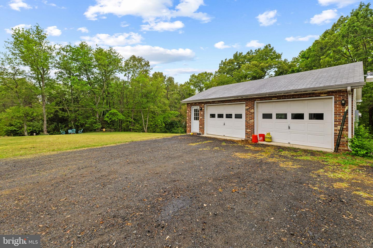 10208 Oxfordshire Dr Property Photo 26