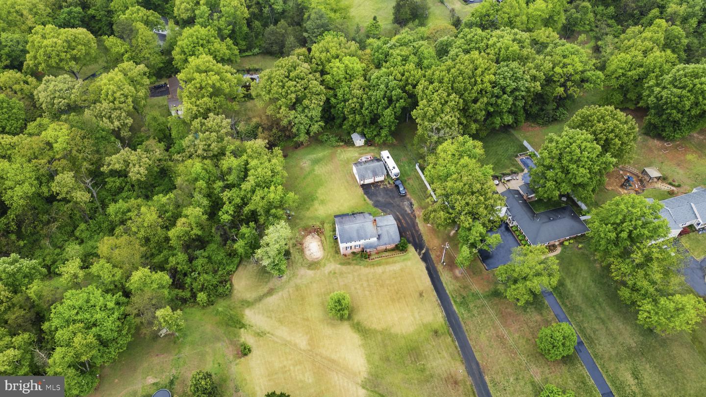 10208 Oxfordshire Dr Property Photo 29