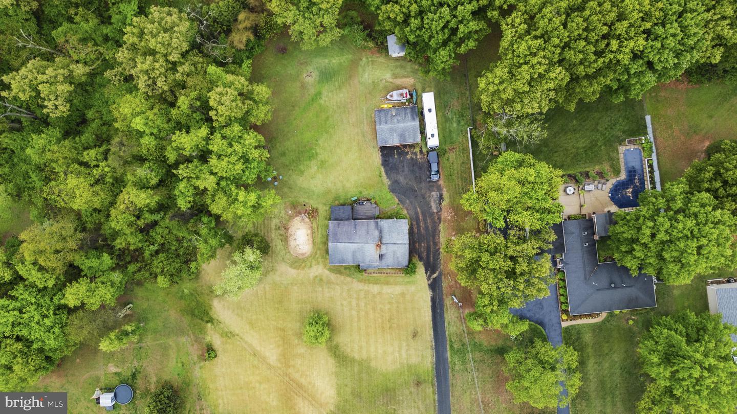 10208 Oxfordshire Dr Property Photo 31