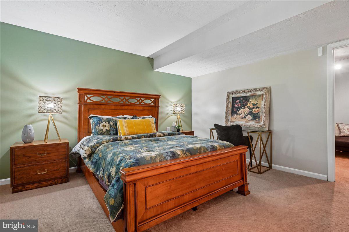 15792 Devonald Pl Property Photo 36