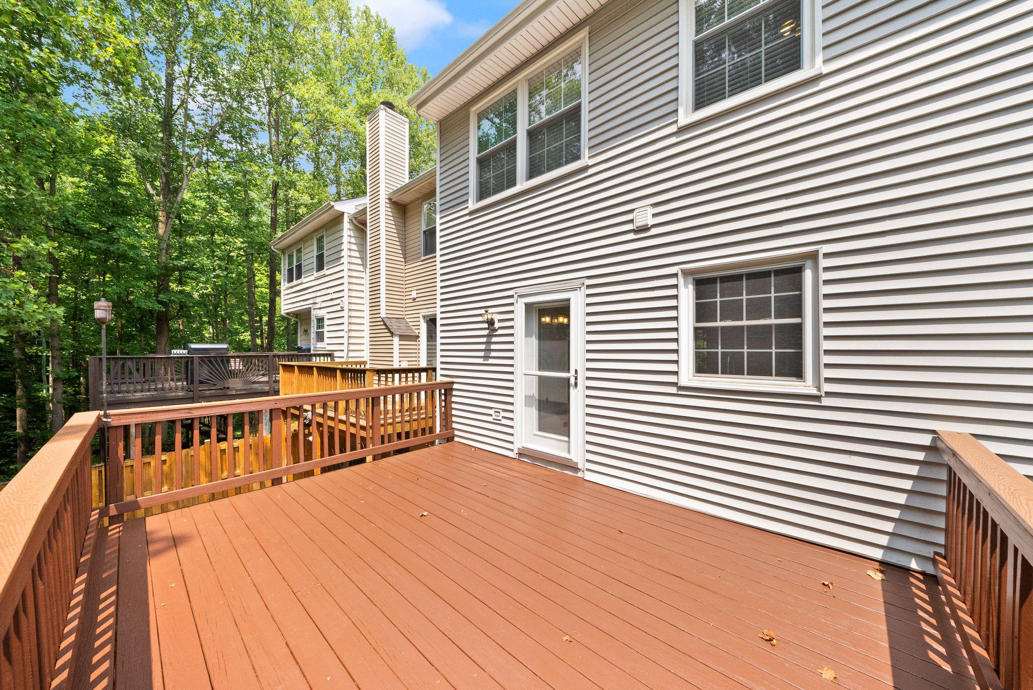 15325 Waters Edge Ct Property Photo 17