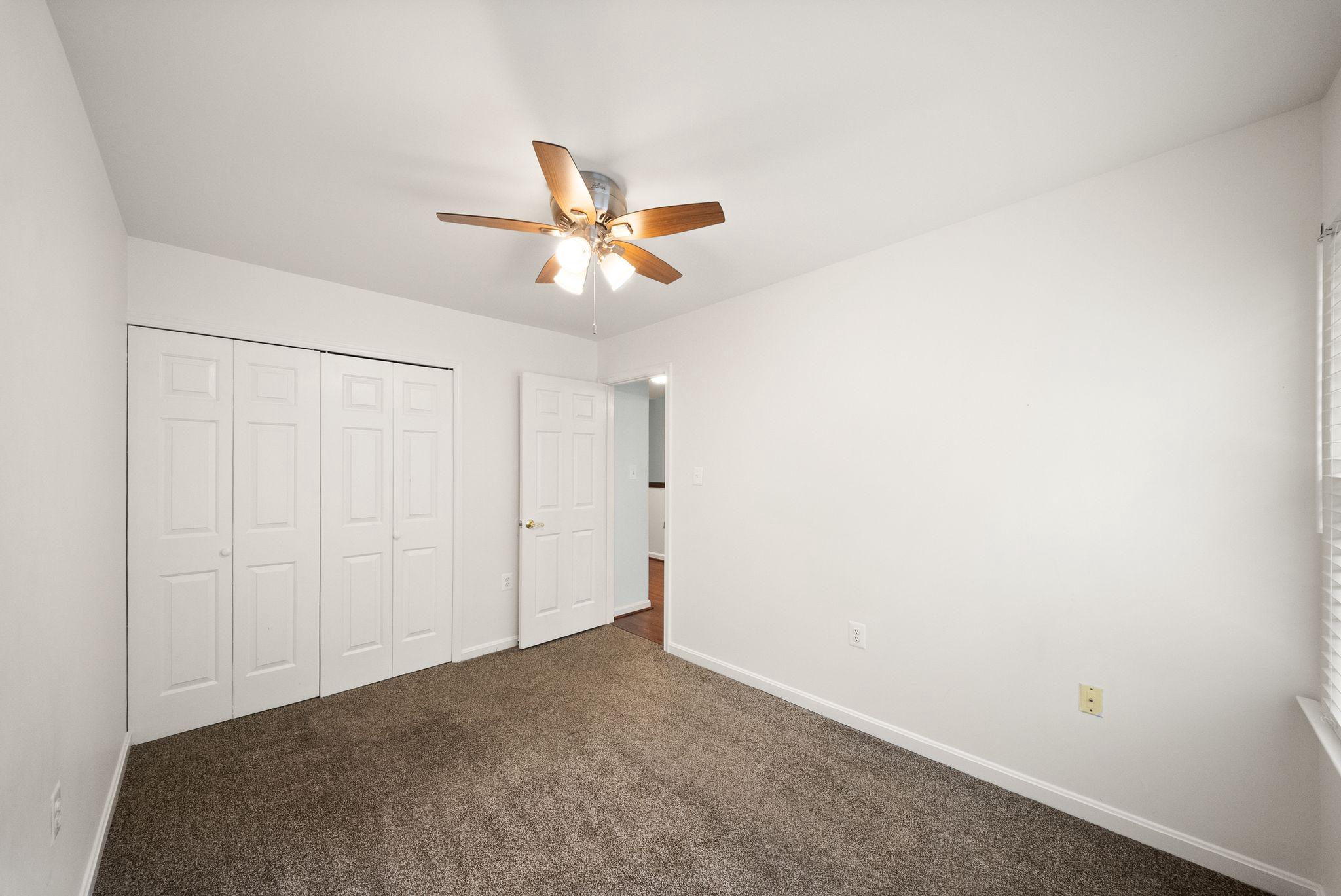 15325 Waters Edge Ct Property Photo 27