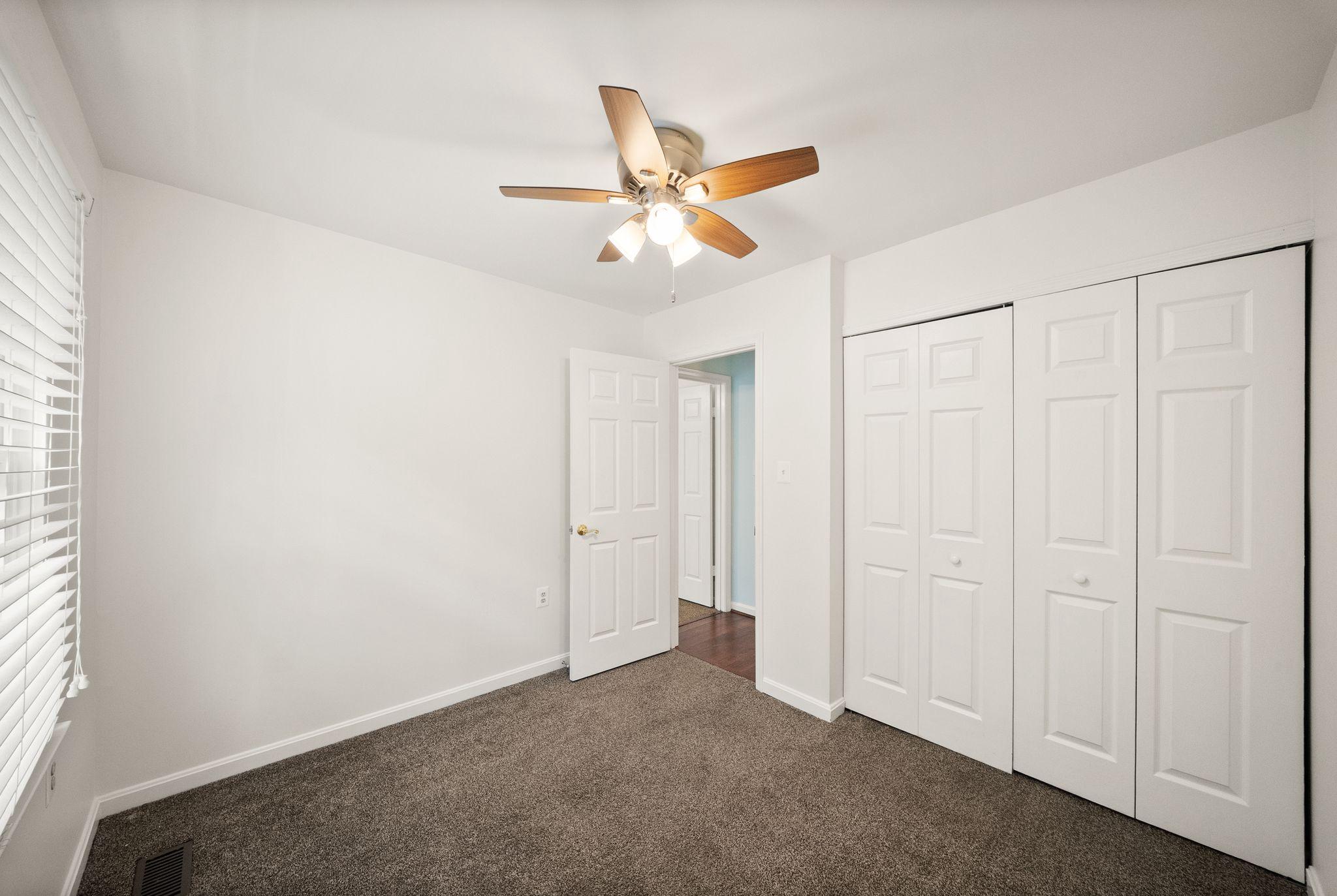 15325 Waters Edge Ct Property Photo 31