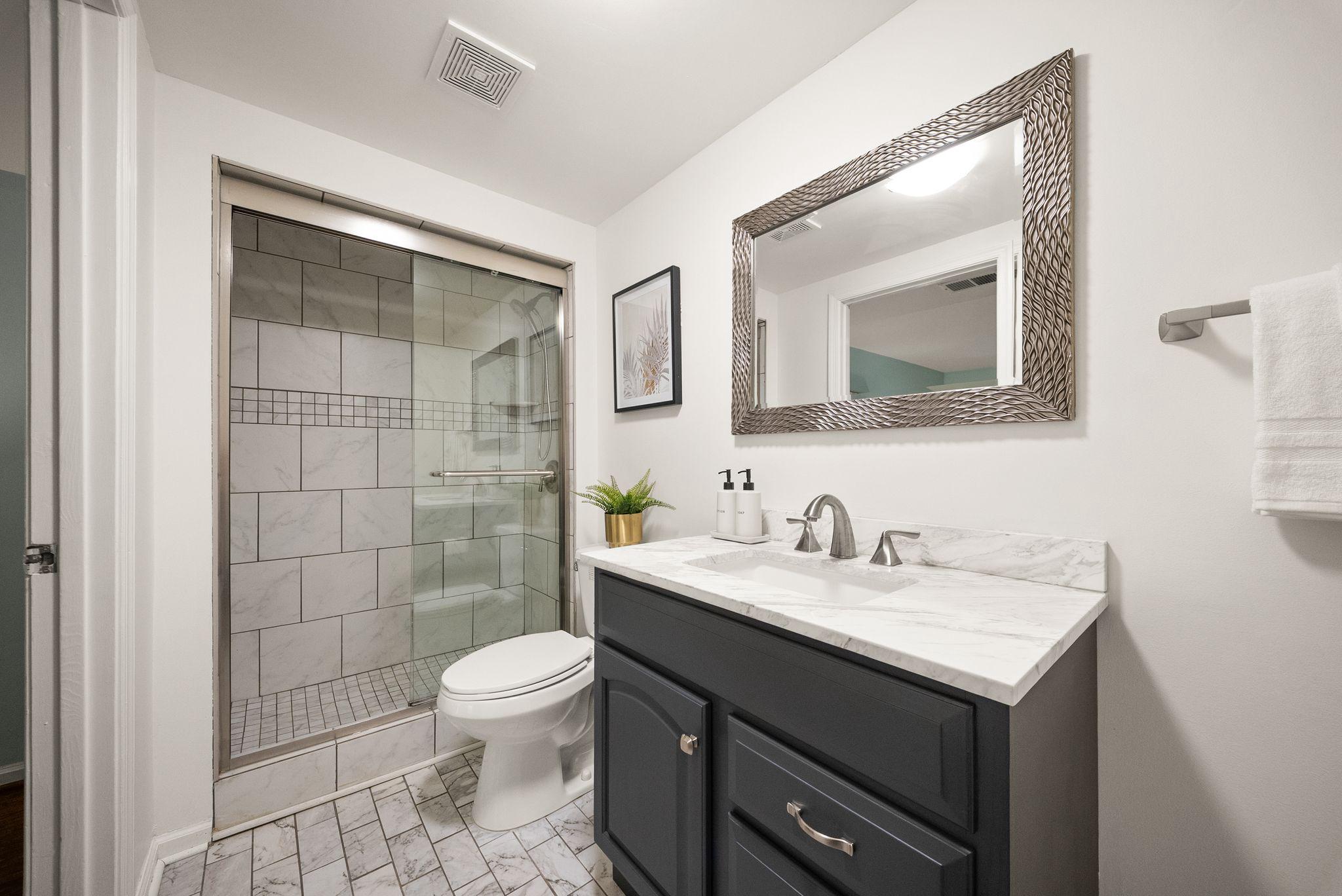 15325 Waters Edge Ct Property Photo 37