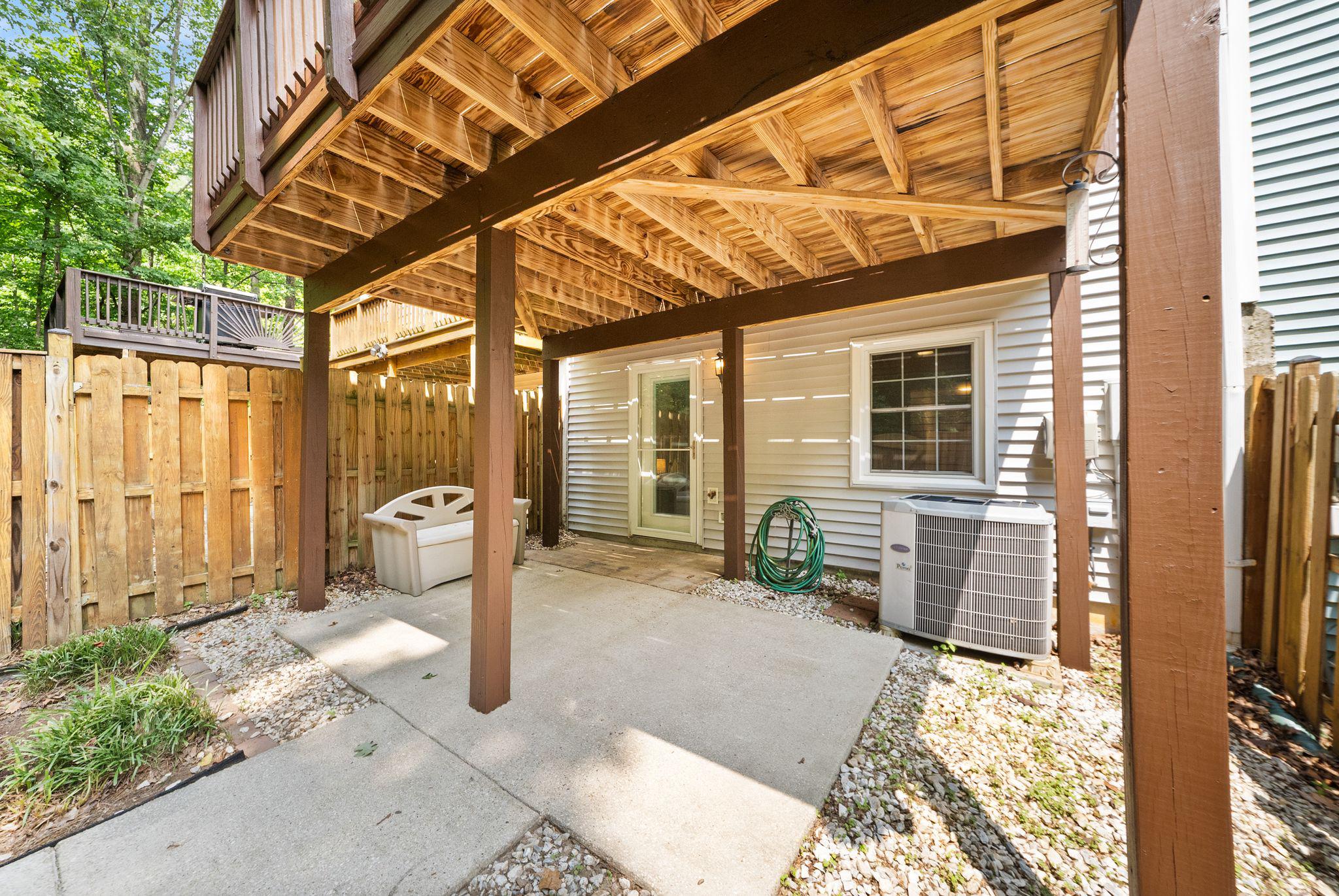 15325 Waters Edge Ct Property Photo 45
