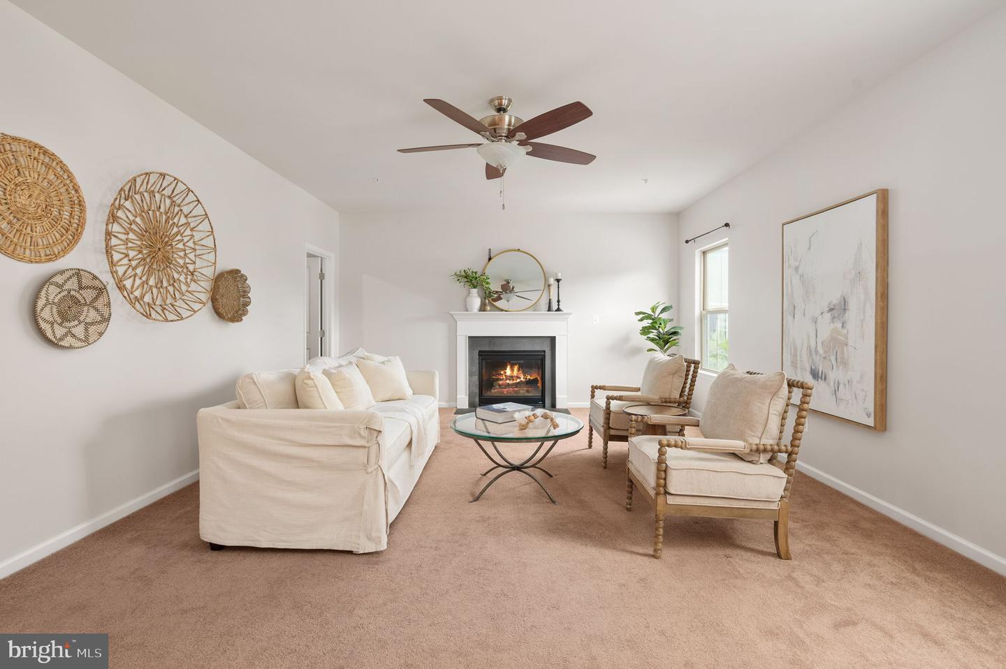 2505 Sweet Clover Ct Property Photo 8