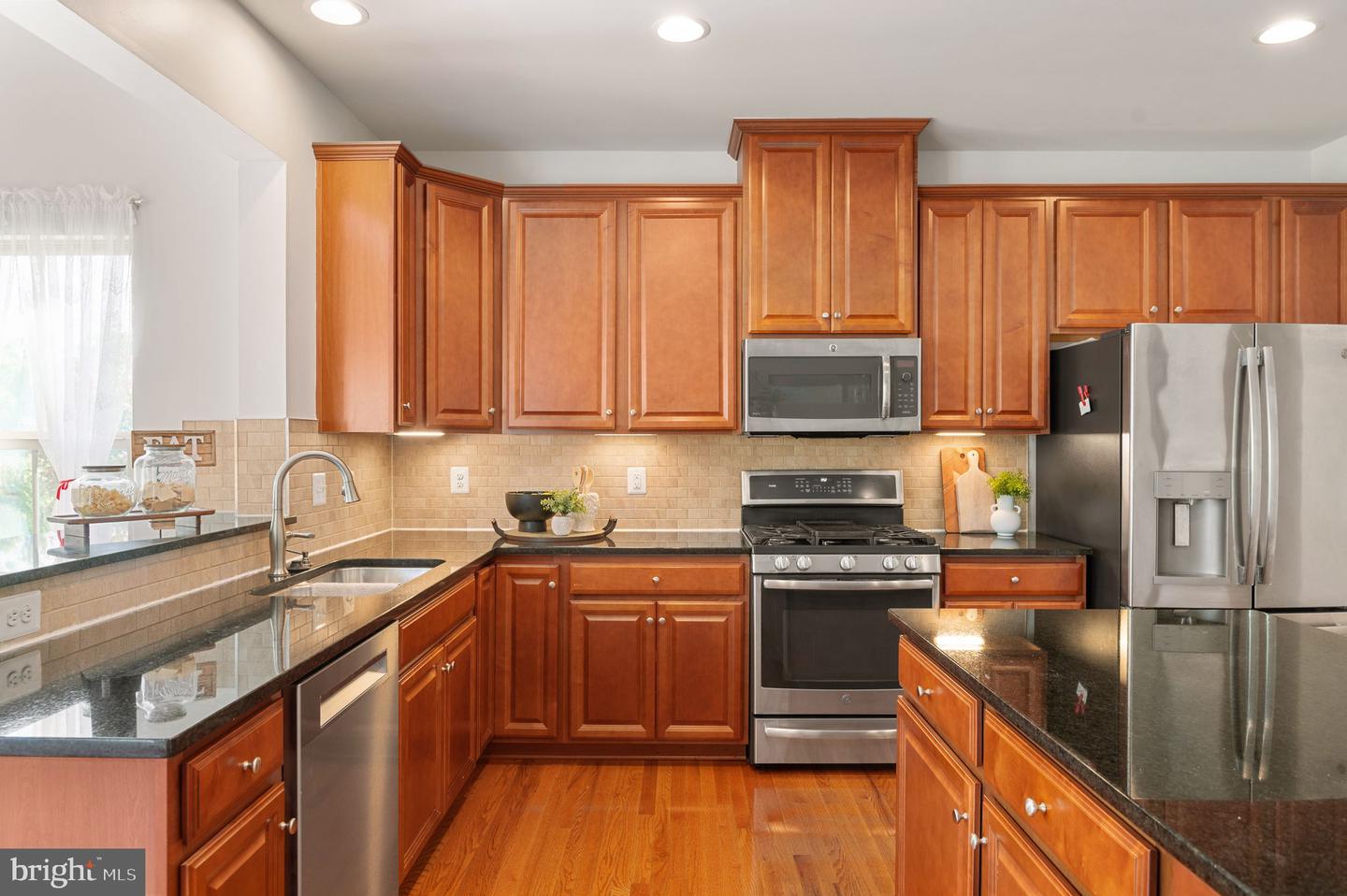 2505 Sweet Clover Ct Property Photo 12