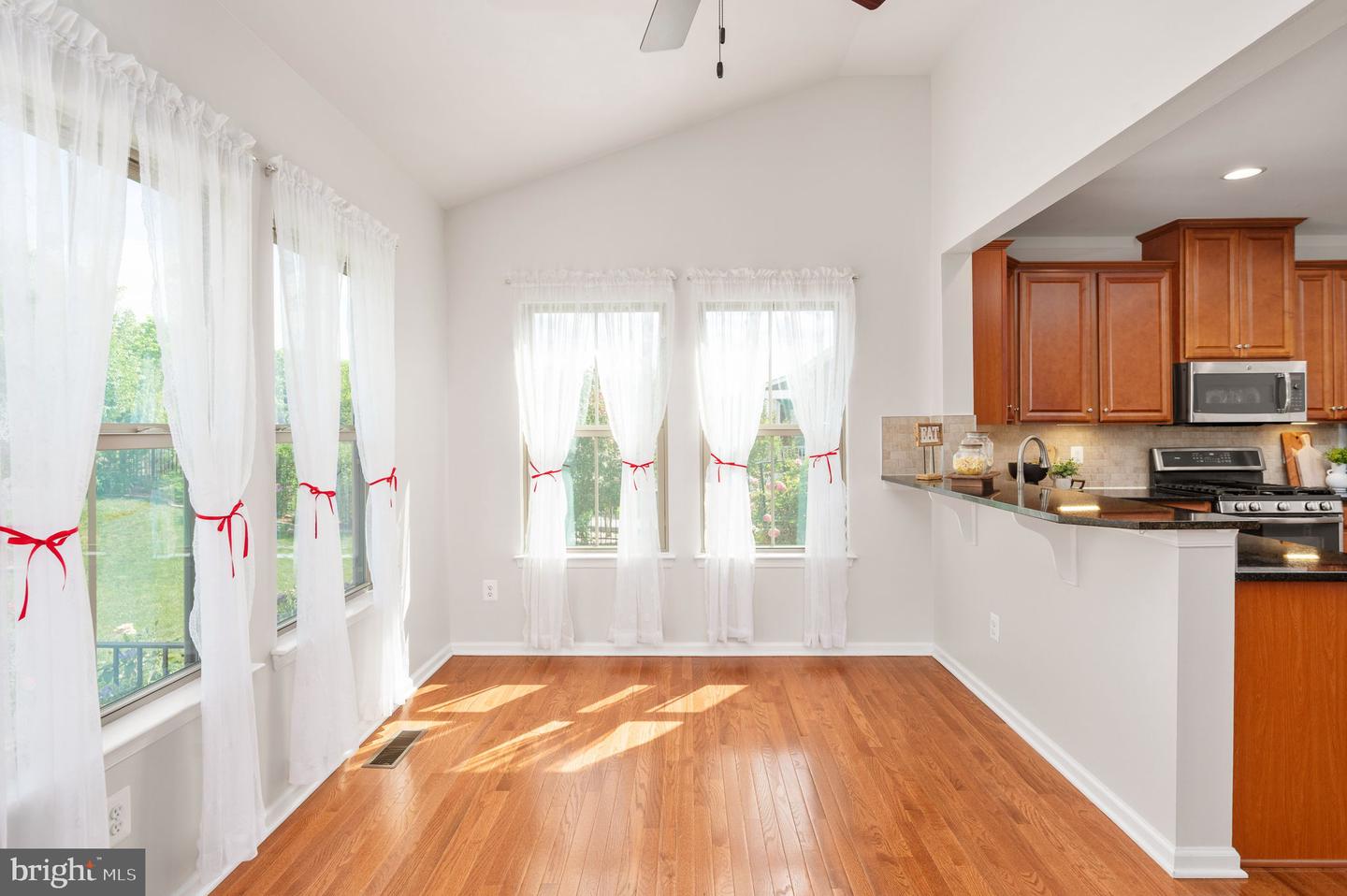 2505 Sweet Clover Ct Property Photo 17