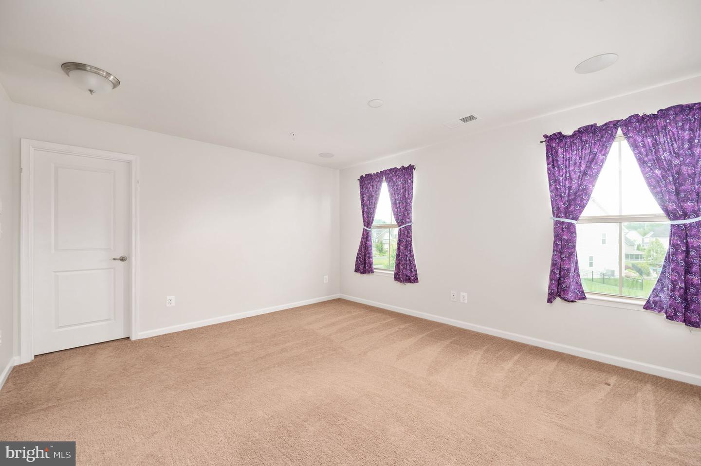 2505 Sweet Clover Ct Property Photo 31