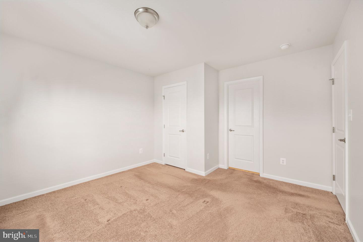 2505 Sweet Clover Ct Property Photo 40