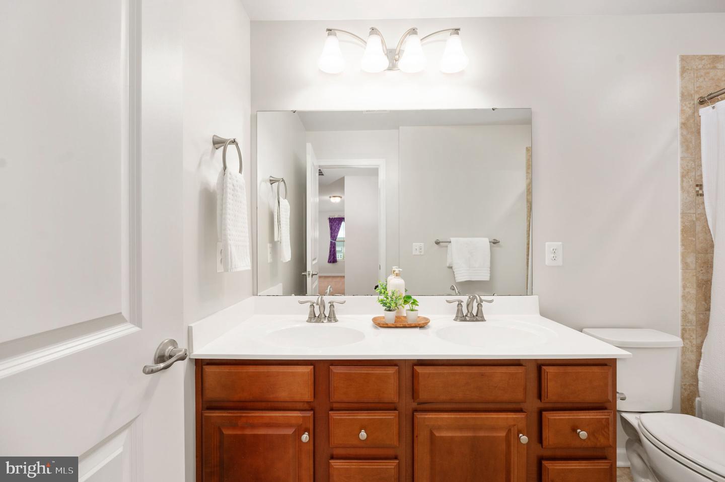 2505 Sweet Clover Ct Property Photo 41