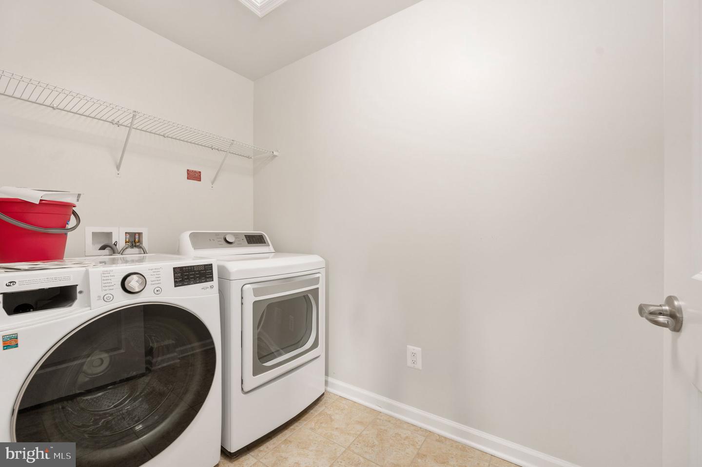 2505 Sweet Clover Ct Property Photo 43