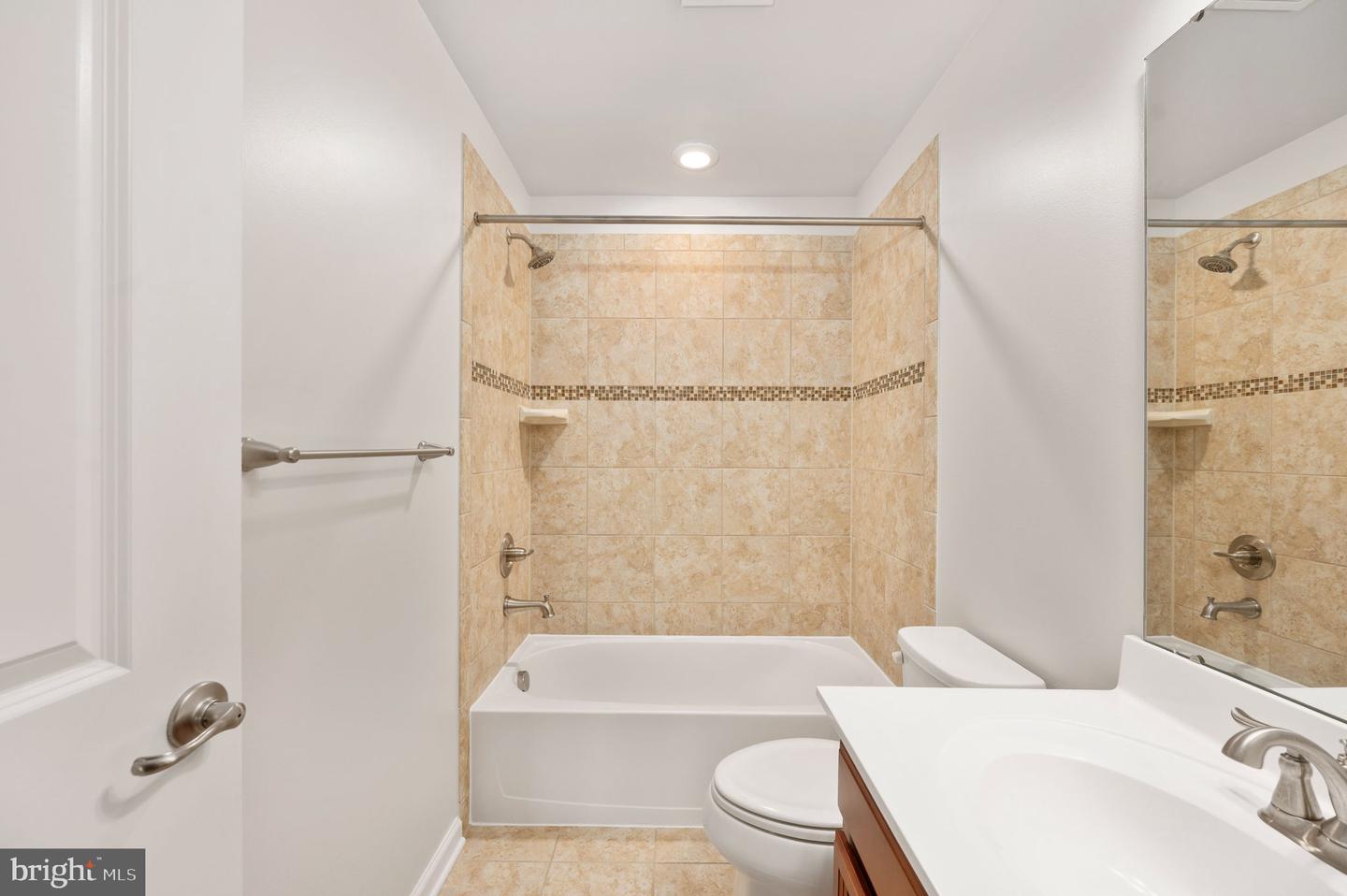 2505 Sweet Clover Ct Property Photo 53