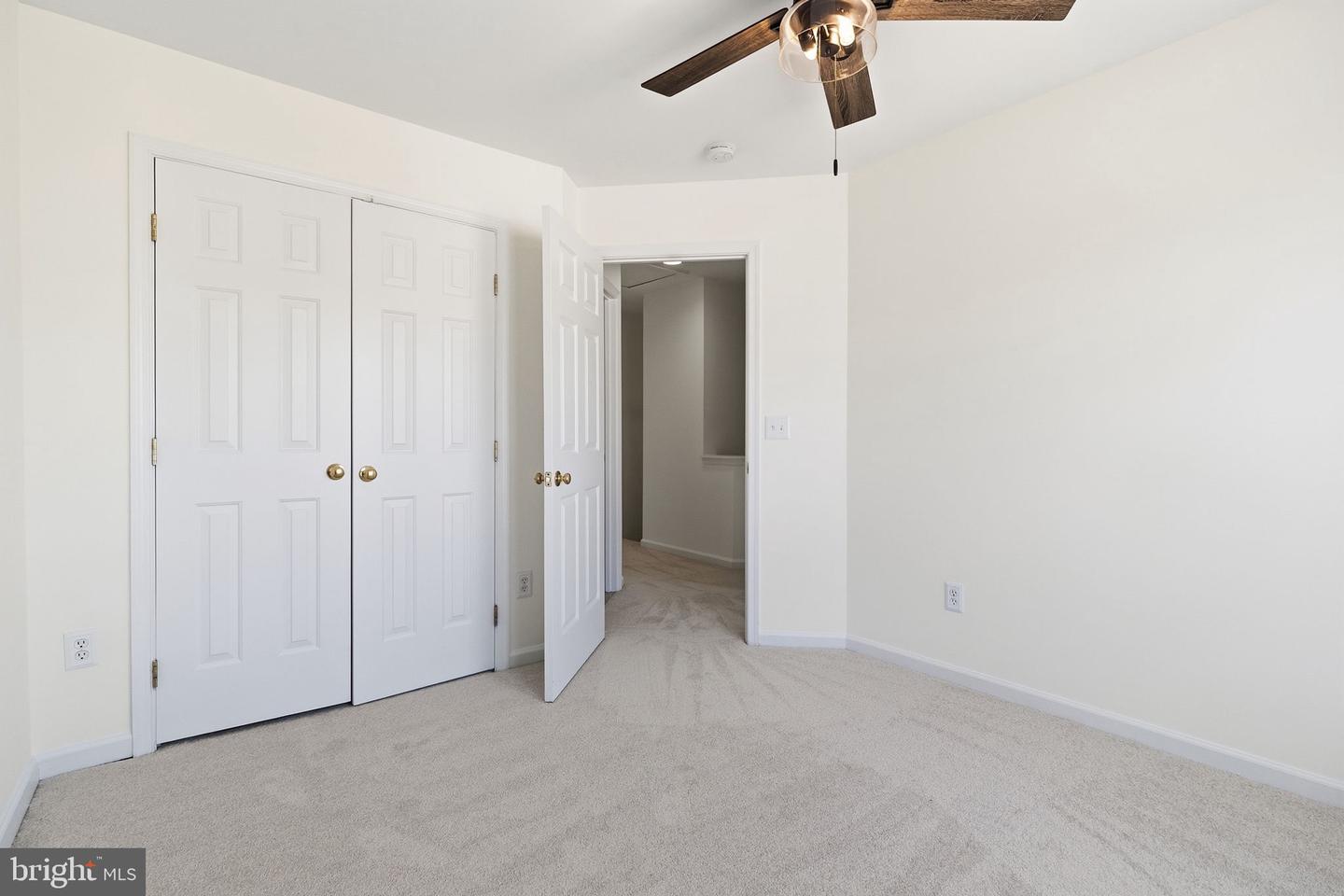 1526 Grosbeak Ct Property Photo 15