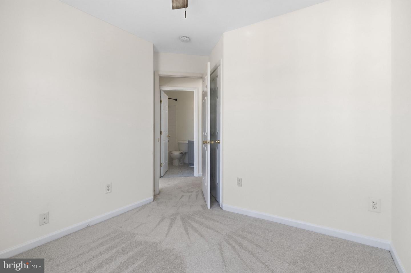1526 Grosbeak Ct Property Photo 18