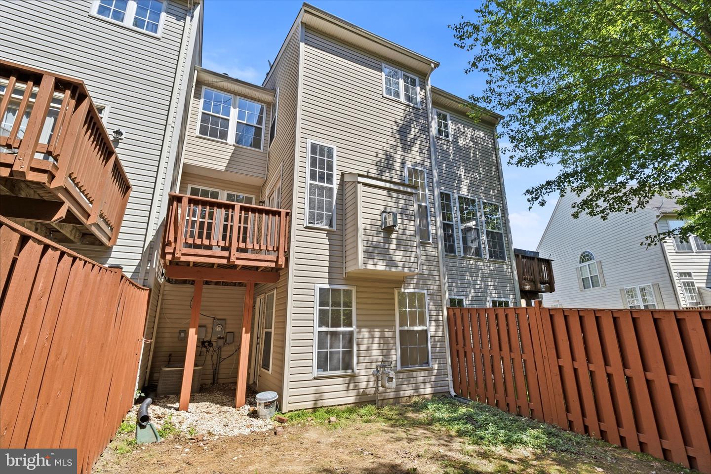 1526 Grosbeak Ct Property Photo 27
