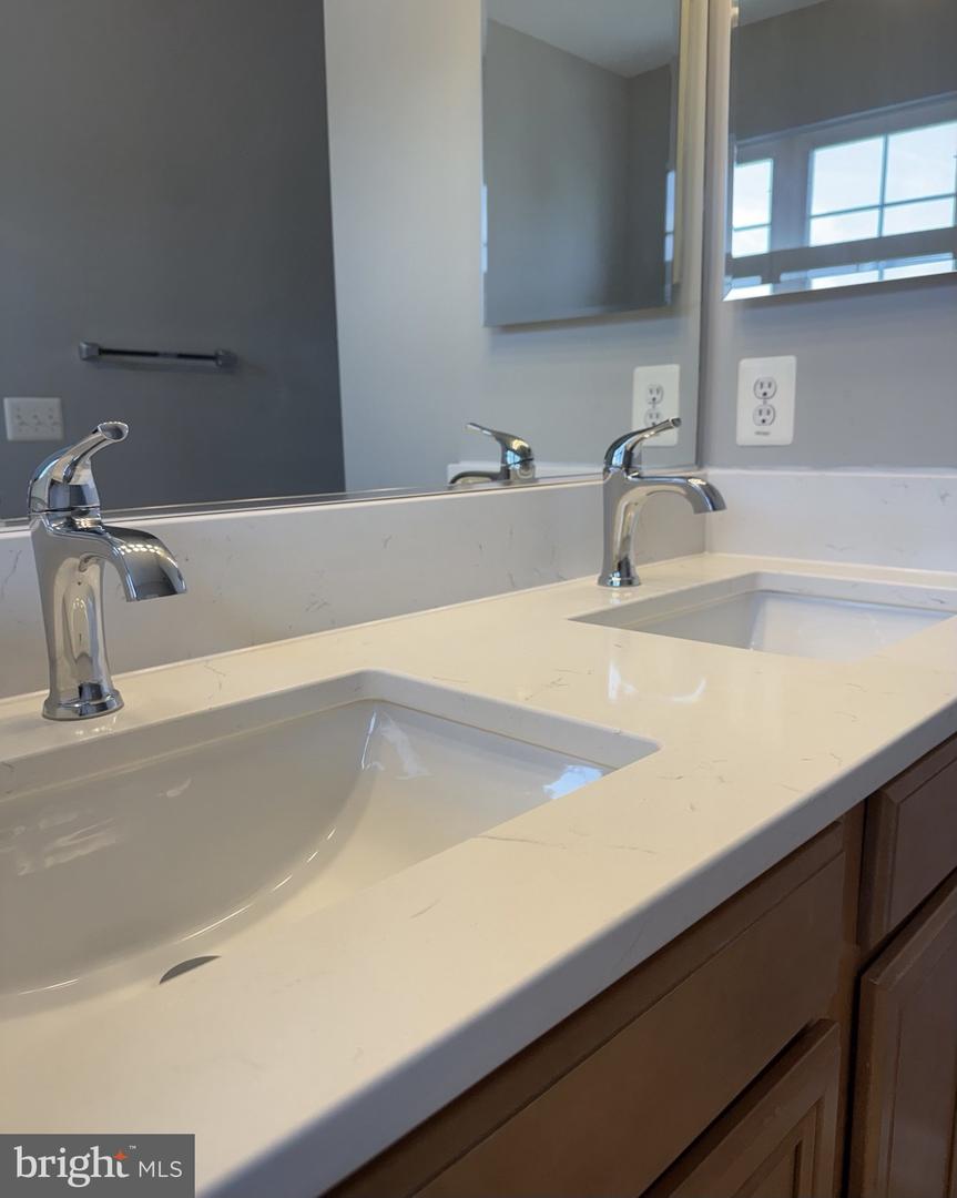 14571 Marlow St Property Photo 28