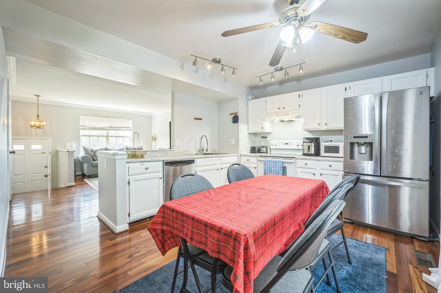 15198 Wentwood Ln Property Photo 3