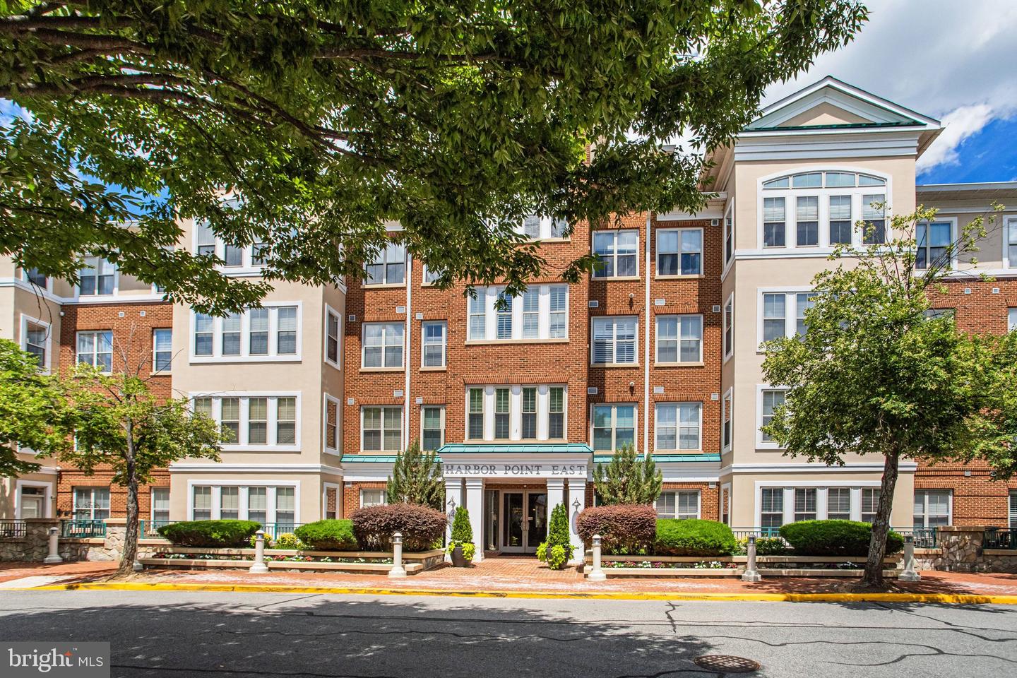 440 Belmont Bay Dr #404 Property Photo 1