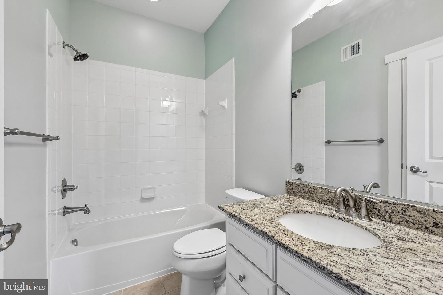 17141 Gullwing Dr Property Photo 22