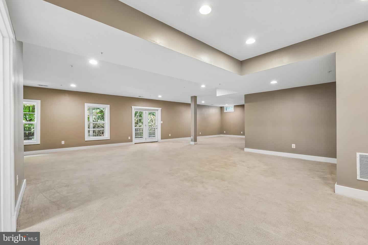 17141 Gullwing Dr Property Photo 38