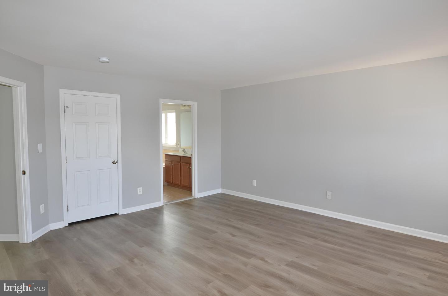 16291 Catenary Dr Property Photo 19