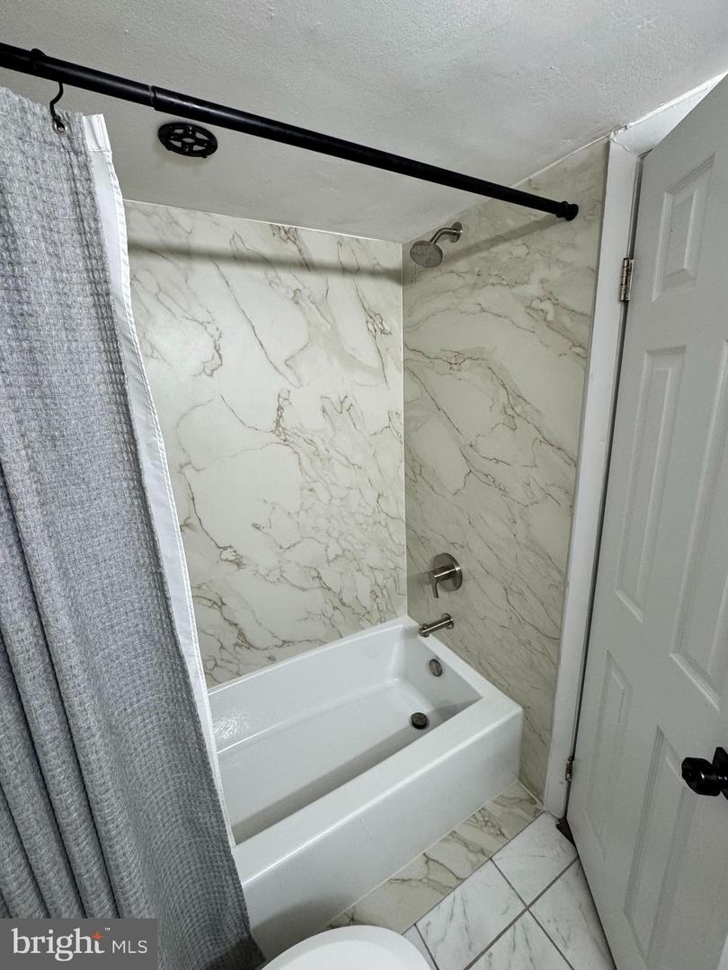 12703 Lotte Dr #apt 104 Property Photo 11