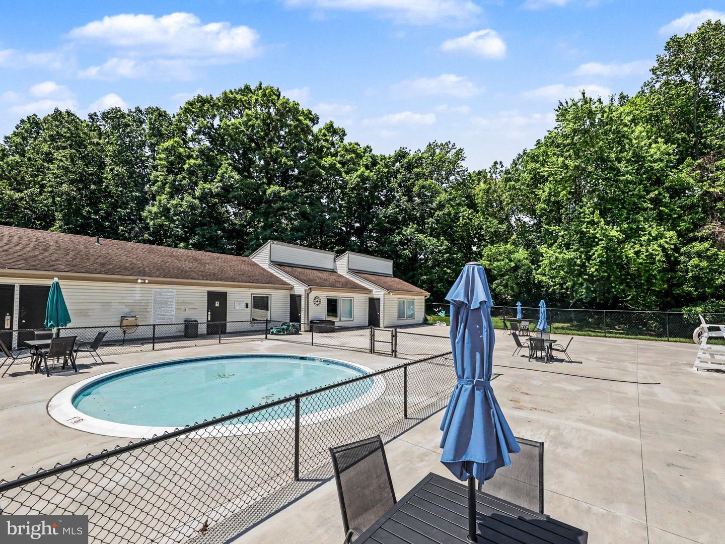 12703 Lotte Dr #apt 104 Property Photo 17