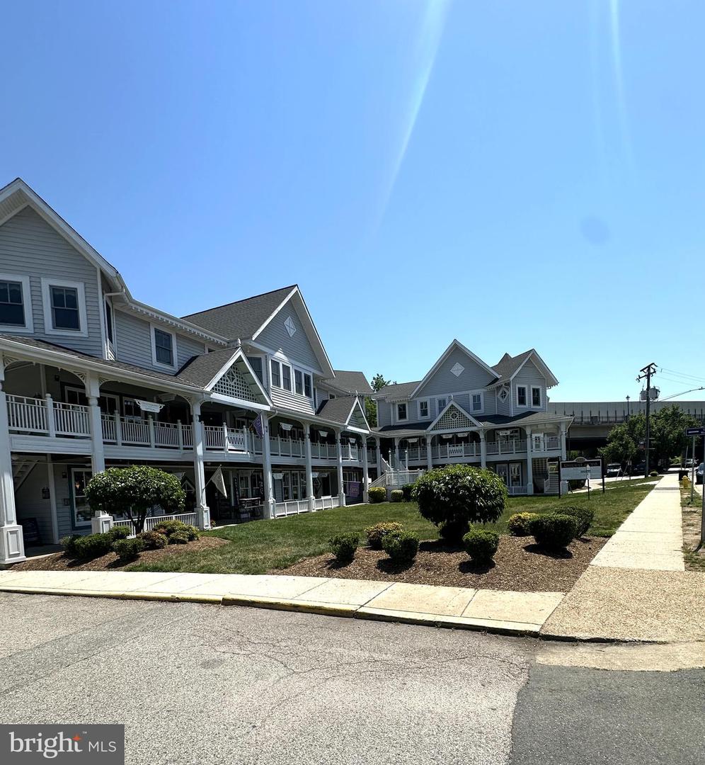 12703 Lotte Dr #apt 104 Property Photo 19