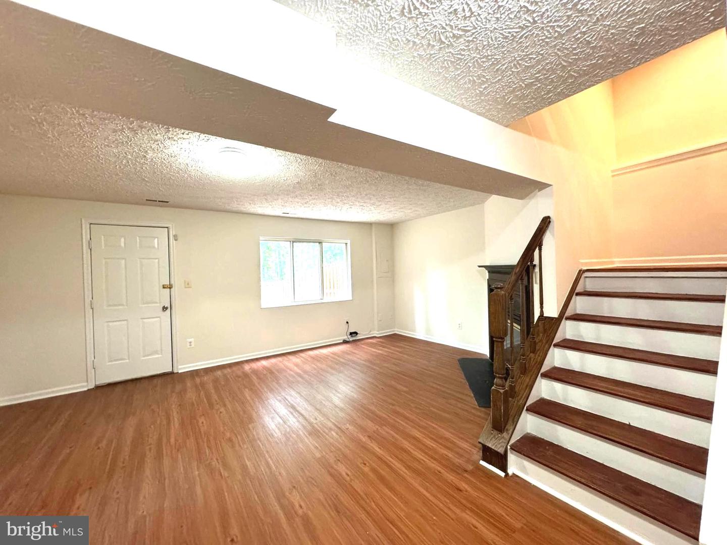 3654 Wharf Ln Property Photo 18