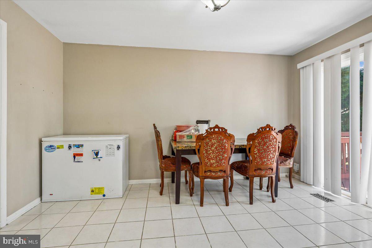 9077 Slate Stone Loop Property Photo 7