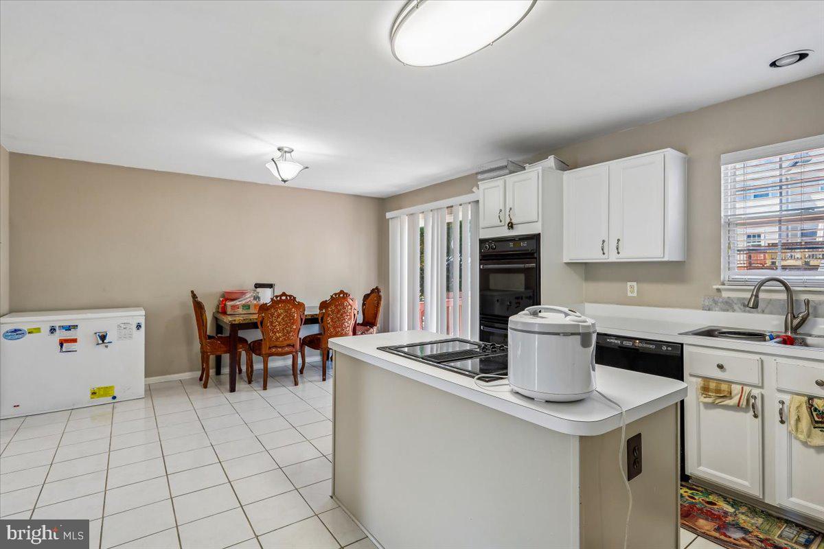 9077 Slate Stone Loop Property Photo 10