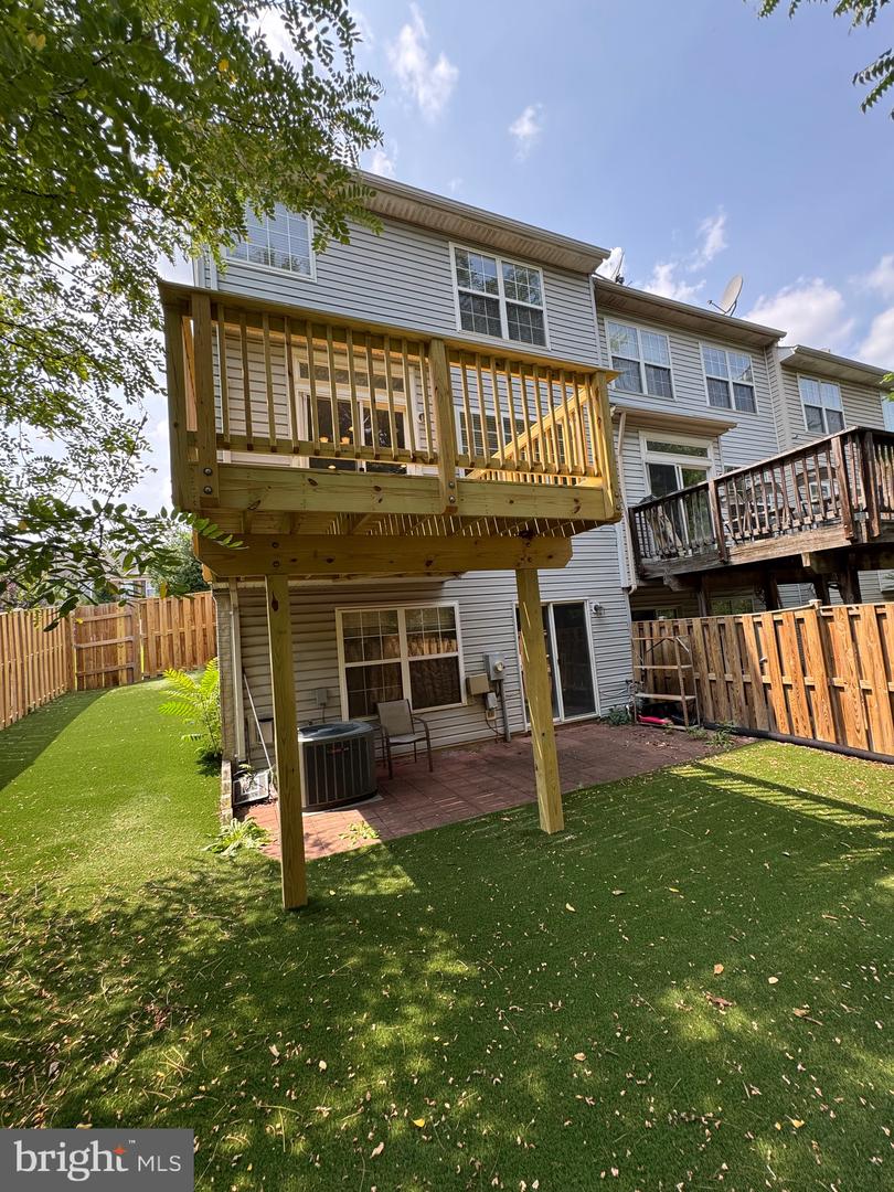 15769 Silent Tree Pl Property Photo 28