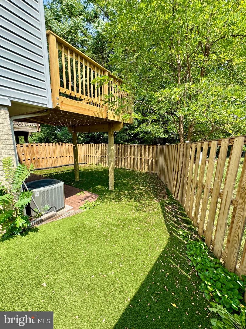 15769 Silent Tree Pl Property Photo 32
