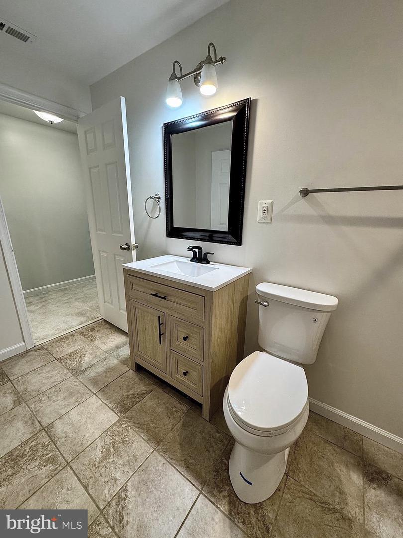 15769 Silent Tree Pl Property Photo 33