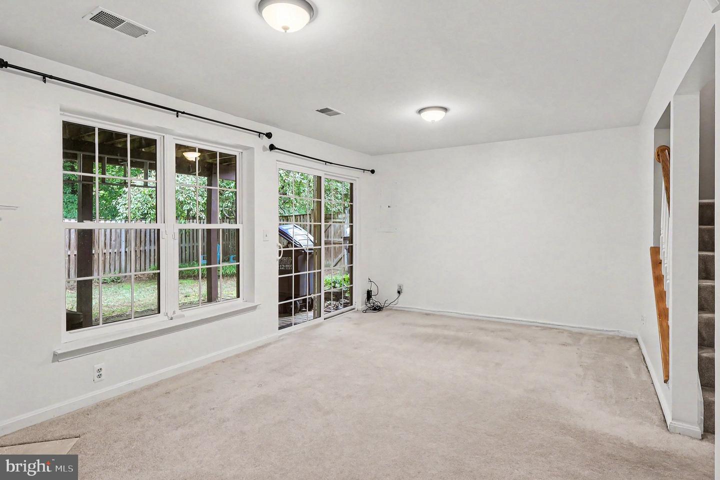 4872 Ebb Tide Ct Property Photo 12