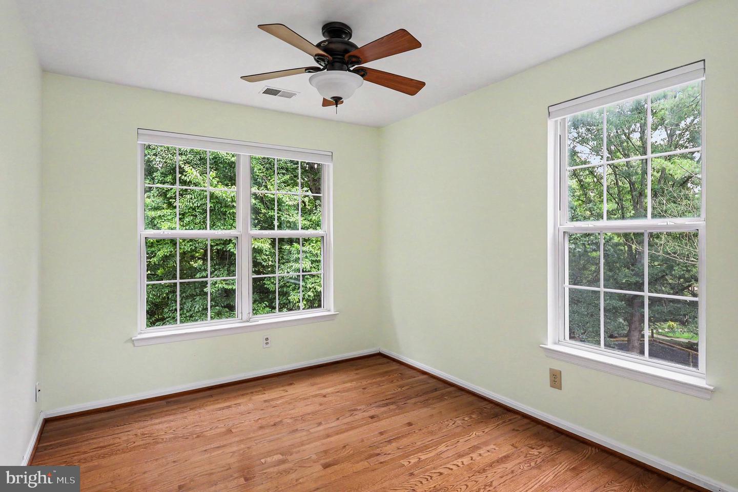 4872 Ebb Tide Ct Property Photo 13