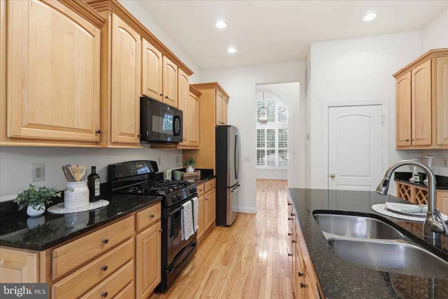 8277 Roxborough Loop Property Photo 19