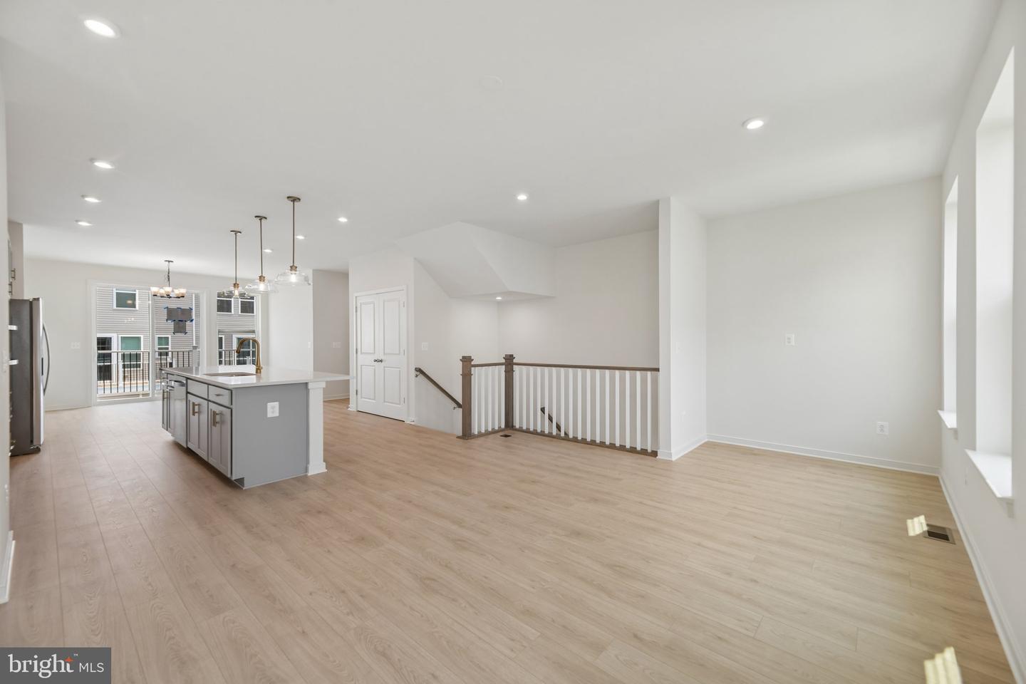 18024 Alicia Ave Property Photo 6