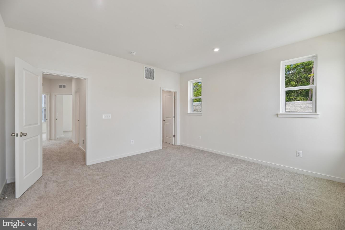 18024 Alicia Ave Property Photo 10