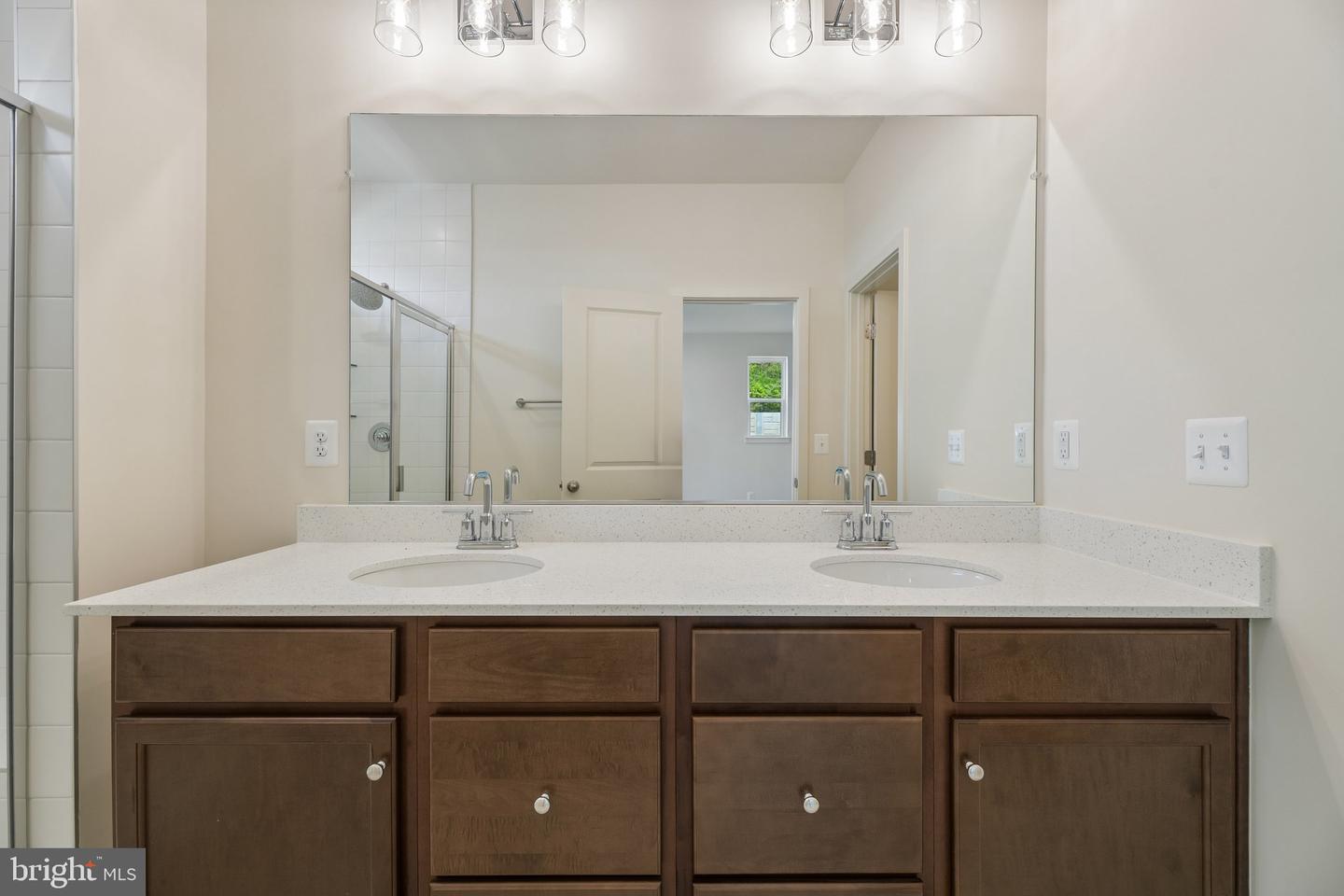 18024 Alicia Ave Property Photo 13