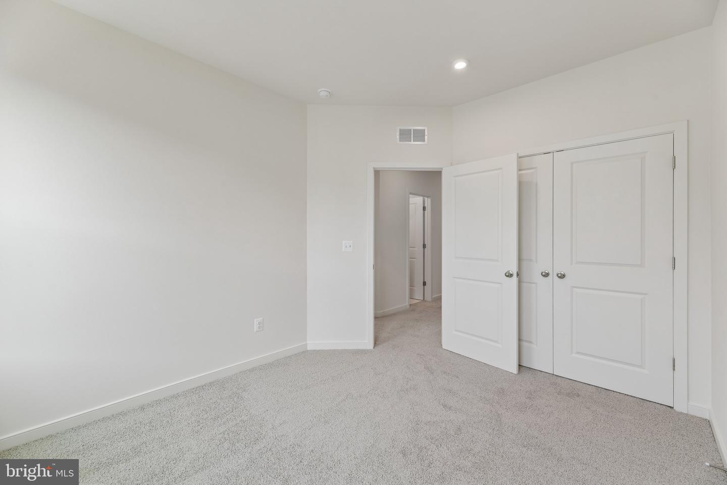 18024 Alicia Ave Property Photo 15