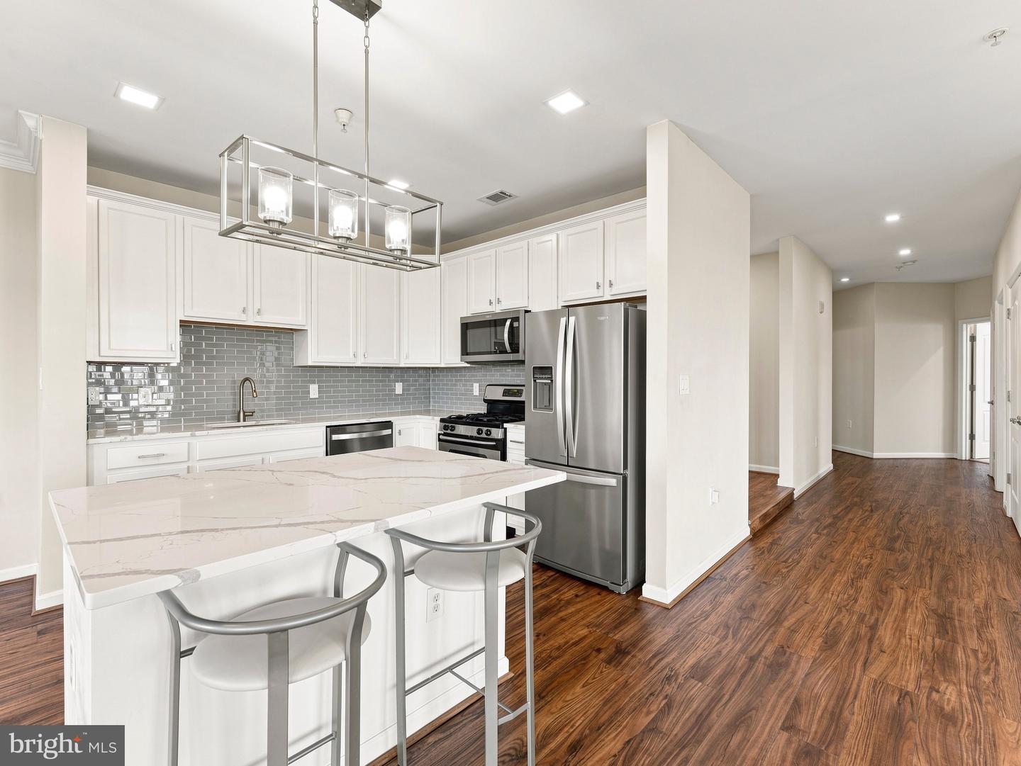 1641 Ladue Ct #304 Property Photo 1