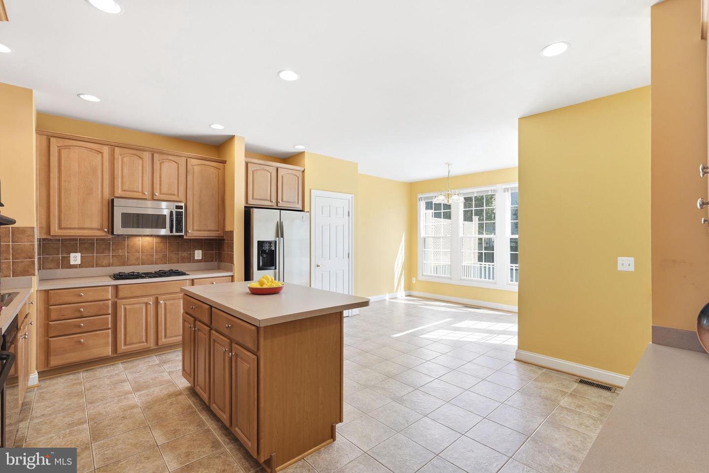 6830 Witton Cir Property Photo 8