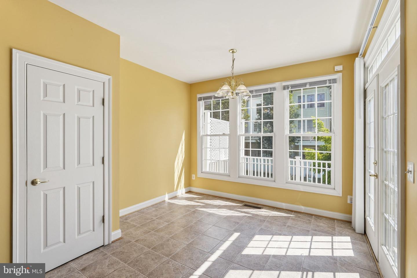6830 Witton Cir Property Photo 11