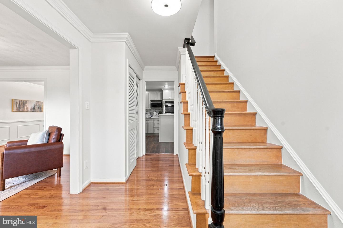 4740 Angus Dr Property Photo 4