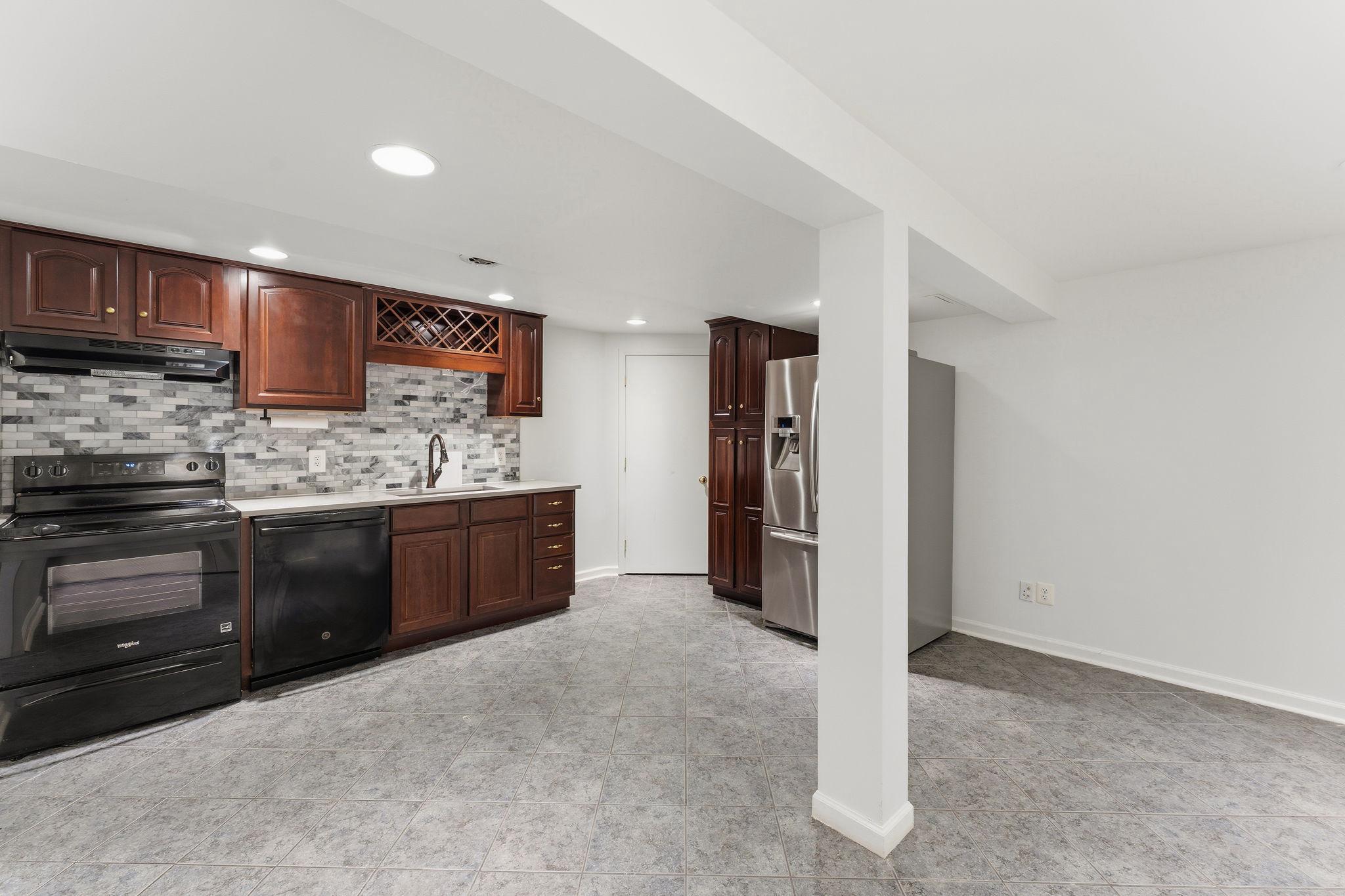 4740 Angus Dr Property Photo 42
