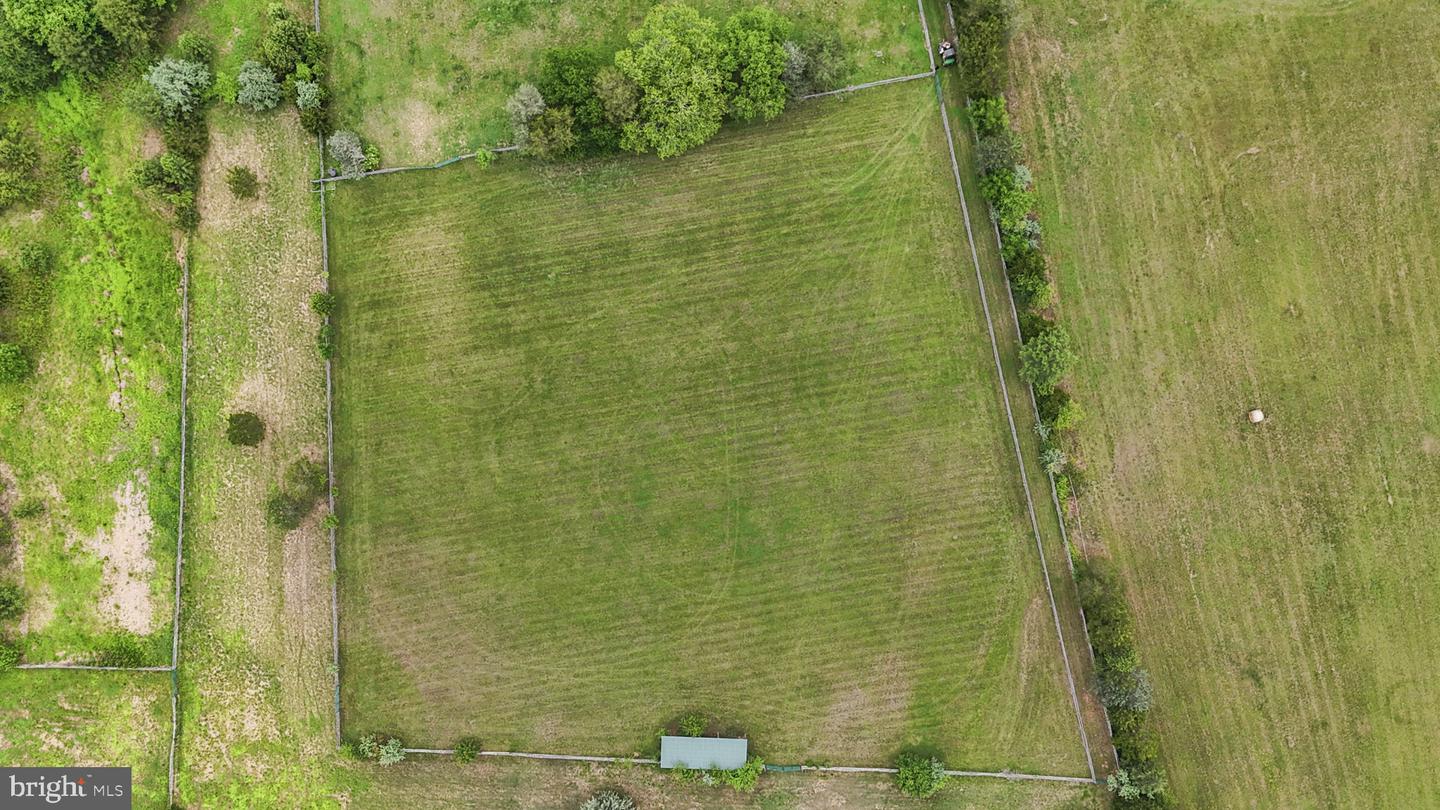 11605 Parkgate Dr Property Photo 14