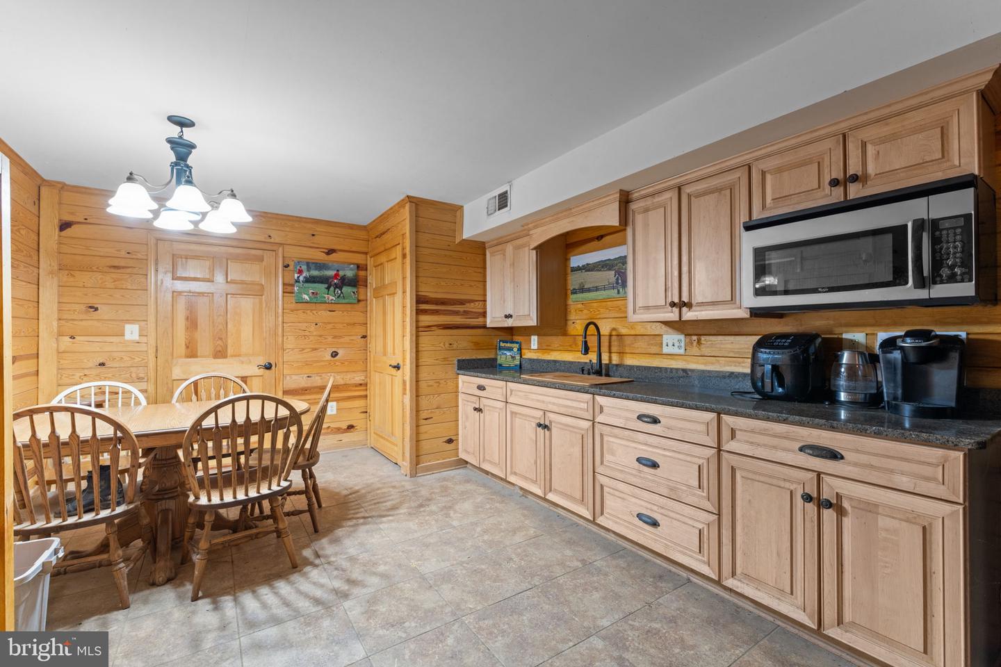 11605 Parkgate Dr Property Photo 38
